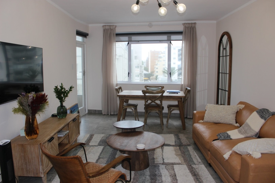 To Let 2 Bedroom Property for Rent in Sea Point Western Cape